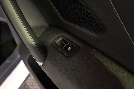 Volkswagen Tiguan 2.0 TDI BlueMotion Tech R-Line SUV 5dr Diesel DSG 4Motion Euro 6 (s/s) (150 44