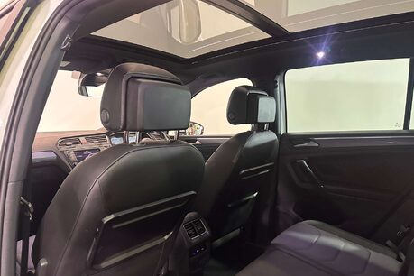 Volkswagen Tiguan 2.0 TDI BlueMotion Tech R-Line SUV 5dr Diesel DSG 4Motion Euro 6 (s/s) (150 54