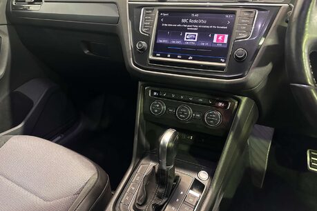 Volkswagen Tiguan 2.0 TDI BlueMotion Tech R-Line SUV 5dr Diesel DSG 4Motion Euro 6 (s/s) (150 23