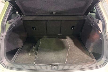 Volkswagen Tiguan 2.0 TDI BlueMotion Tech R-Line SUV 5dr Diesel DSG 4Motion Euro 6 (s/s) (150 47