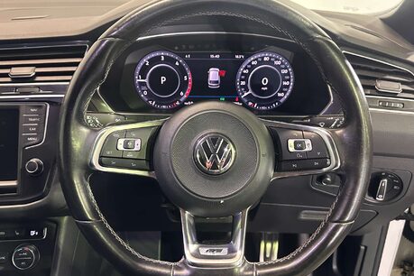 Volkswagen Tiguan 2.0 TDI BlueMotion Tech R-Line SUV 5dr Diesel DSG 4Motion Euro 6 (s/s) (150 17