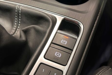 Audi A4 1.4 TFSI S line Saloon 4dr Petrol Manual Euro 6 (s/s) (150 ps) 44