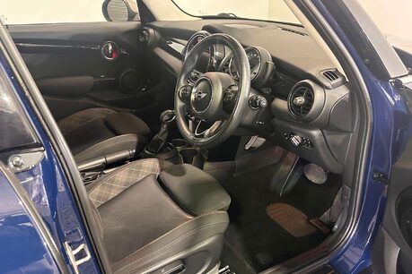 Mini Hatch 1.5 Cooper Seven Hatchback 5dr Petrol Auto Euro 6 (s/s) (136 ps) 9