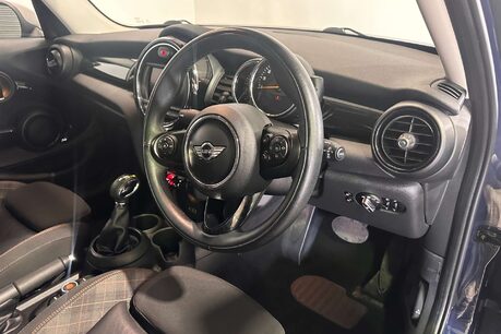 Mini Hatch 1.5 Cooper Seven Hatchback 5dr Petrol Auto Euro 6 (s/s) (136 ps) 15