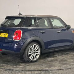 Mini Hatch 1.5 Cooper Seven Hatchback 5dr Petrol Auto Euro 6 (s/s) (136 ps) 7