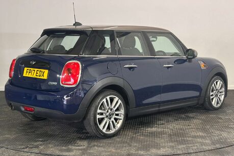Mini Hatch 1.5 Cooper Seven Hatchback 5dr Petrol Auto Euro 6 (s/s) (136 ps) 7