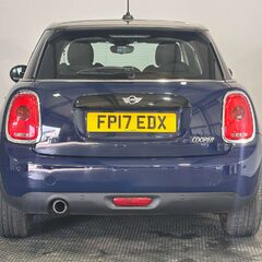 Mini Hatch 1.5 Cooper Seven Hatchback 5dr Petrol Auto Euro 6 (s/s) (136 ps) 6