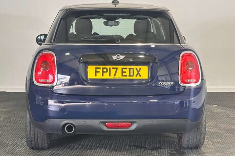 Mini Hatch 1.5 Cooper Seven Hatchback 5dr Petrol Auto Euro 6 (s/s) (136 ps) 6