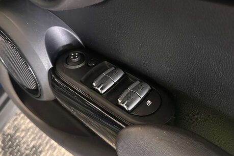 Mini Hatch 1.5 Cooper Seven Hatchback 5dr Petrol Auto Euro 6 (s/s) (136 ps) 11