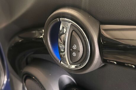 Mini Hatch 1.5 Cooper Seven Hatchback 5dr Petrol Auto Euro 6 (s/s) (136 ps) 12