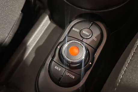 Mini Hatch 1.5 Cooper Seven Hatchback 5dr Petrol Auto Euro 6 (s/s) (136 ps) 39
