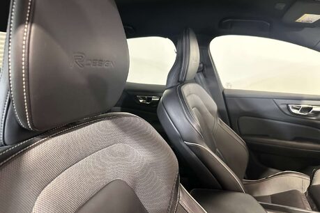 Volvo S60 2.0 T5 R-Design Plus Saloon 4dr Petrol Auto Euro 6 (s/s) (250 ps) 16