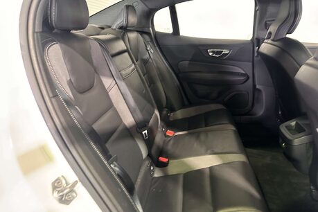 Volvo S60 2.0 T5 R-Design Plus Saloon 4dr Petrol Auto Euro 6 (s/s) (250 ps) 43