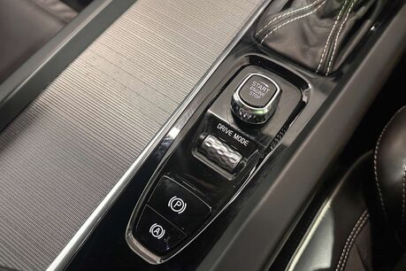 Volvo S60 2.0 T5 R-Design Plus Saloon 4dr Petrol Auto Euro 6 (s/s) (250 ps) 37