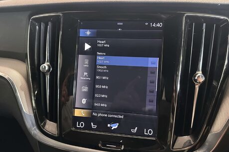 Volvo S60 2.0 T5 R-Design Plus Saloon 4dr Petrol Auto Euro 6 (s/s) (250 ps) 27