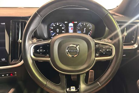 Volvo S60 2.0 T5 R-Design Plus Saloon 4dr Petrol Auto Euro 6 (s/s) (250 ps) 18