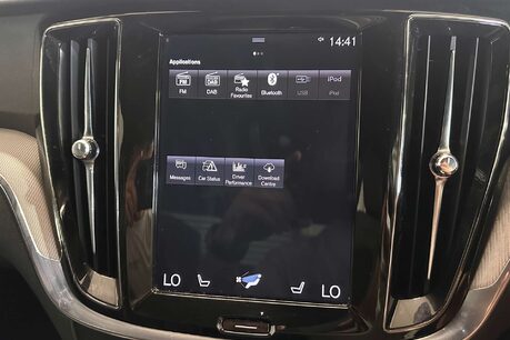 Volvo S60 2.0 T5 R-Design Plus Saloon 4dr Petrol Auto Euro 6 (s/s) (250 ps) 31