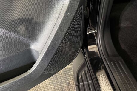 Ford Ranger 2.0 EcoBlue Wildtrak Pickup Double Cab 4dr Diesel Auto 4WD Euro 6 (s/s) (21 62