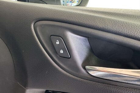 Vauxhall Astra 1.2 Turbo Griffin Edition Hatchback 5dr Petrol Manual Euro 6 (s/s) (145 ps) 14