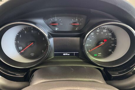 Vauxhall Astra 1.2 Turbo Griffin Edition Hatchback 5dr Petrol Manual Euro 6 (s/s) (145 ps) 25