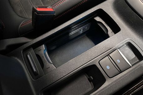 Ford Kuga 1.5 EcoBlue ST-Line Edition SUV 5dr Diesel Manual Euro 6 (s/s) (120 ps) 44