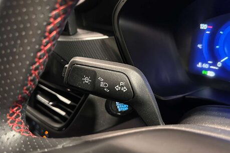 Ford Kuga 1.5 EcoBlue ST-Line Edition SUV 5dr Diesel Manual Euro 6 (s/s) (120 ps) 23