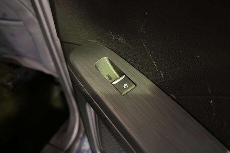 Ford Kuga 1.5 EcoBlue ST-Line Edition SUV 5dr Diesel Manual Euro 6 (s/s) (120 ps) 49