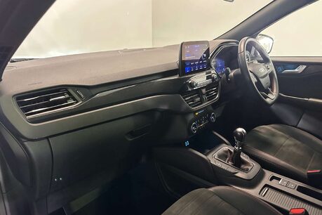 Ford Kuga 1.5 EcoBlue ST-Line Edition SUV 5dr Diesel Manual Euro 6 (s/s) (120 ps) 63