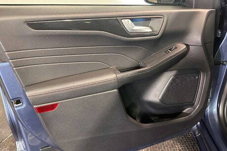 Ford Kuga 1.5 EcoBlue ST-Line Edition SUV 5dr Diesel Manual Euro 6 (s/s) (120 ps) 61