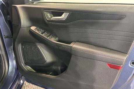 Ford Kuga 1.5 EcoBlue ST-Line Edition SUV 5dr Diesel Manual Euro 6 (s/s) (120 ps) 10