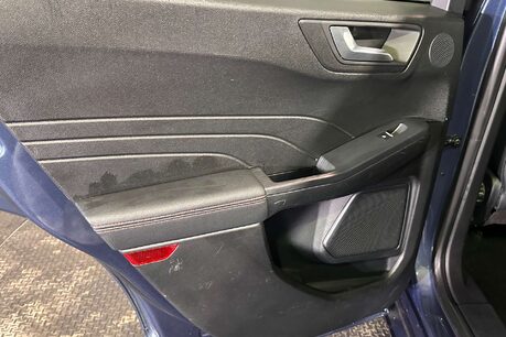 Ford Kuga 1.5 EcoBlue ST-Line Edition SUV 5dr Diesel Manual Euro 6 (s/s) (120 ps) 58