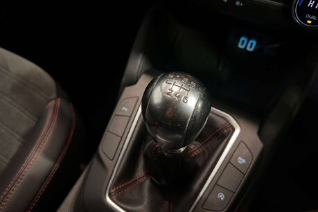 Ford Kuga 1.5 EcoBlue ST-Line Edition SUV 5dr Diesel Manual Euro 6 (s/s) (120 ps) 39