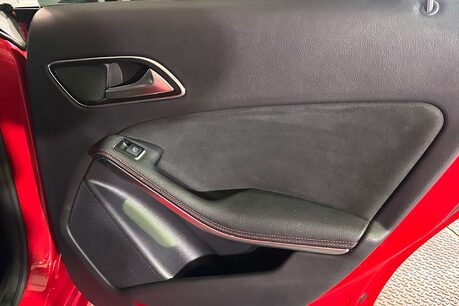Mercedes-Benz CLA Class 2.1 CLA200d AMG Line Shooting Brake 5dr Diesel Manual Euro 6 (s/s) (136 ps) 34