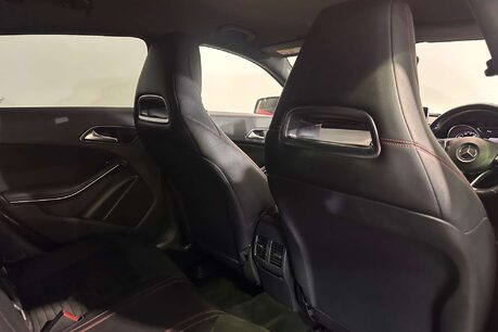 Mercedes-Benz CLA Class 2.1 CLA200d AMG Line Shooting Brake 5dr Diesel Manual Euro 6 (s/s) (136 ps) 37