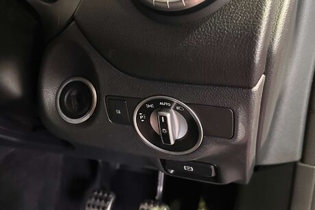 Mercedes-Benz CLA Class 2.1 CLA200d AMG Line Shooting Brake 5dr Diesel Manual Euro 6 (s/s) (136 ps) 17