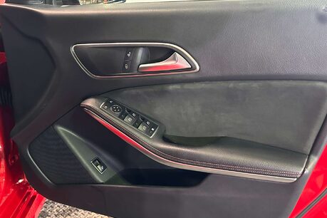Mercedes-Benz CLA Class 2.1 CLA200d AMG Line Shooting Brake 5dr Diesel Manual Euro 6 (s/s) (136 ps) 10