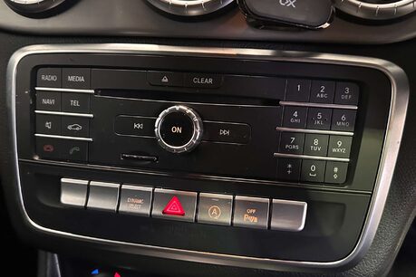 Mercedes-Benz CLA Class 2.1 CLA200d AMG Line Shooting Brake 5dr Diesel Manual Euro 6 (s/s) (136 ps) 27