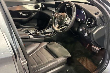 Mercedes-Benz C Class 2.0 C220d AMG Line (Premium) Saloon 4dr Diesel G-Tronic+ Euro 6 (s/s) (194  9