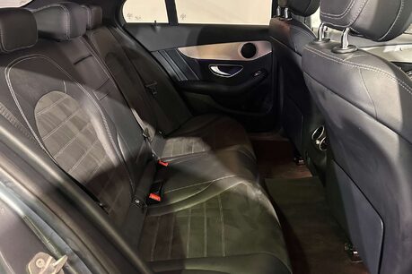 Mercedes-Benz C Class 2.0 C220d AMG Line (Premium) Saloon 4dr Diesel G-Tronic+ Euro 6 (s/s) (194  40