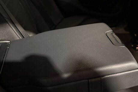 Mercedes-Benz C Class 2.0 C220d AMG Line (Premium) Saloon 4dr Diesel G-Tronic+ Euro 6 (s/s) (194  45