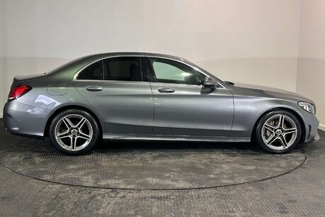 Mercedes-Benz C Class 2.0 C220d AMG Line (Premium) Saloon 4dr Diesel G-Tronic+ Euro 6 (s/s) (194  8