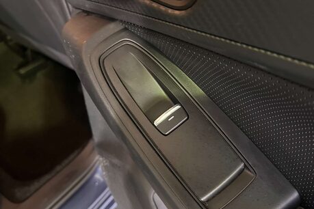 Subaru XV 1.6i SE Premium SUV 5dr Petrol Lineartronic 4WD Euro 6 (s/s) (114 ps) 40