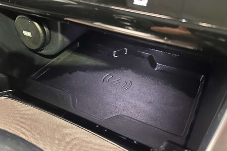 Land Rover Discovery Sport 2.0 D180 MHEV R-Dynamic SE SUV 5dr Diesel Auto 4WD Euro 6 (s/s) (180 ps) 42