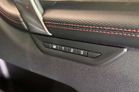 Land Rover Discovery Sport 2.0 D180 MHEV R-Dynamic SE SUV 5dr Diesel Auto 4WD Euro 6 (s/s) (180 ps) 11