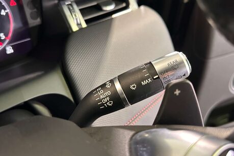 Land Rover Discovery Sport 2.0 D180 MHEV R-Dynamic SE SUV 5dr Diesel Auto 4WD Euro 6 (s/s) (180 ps) 23