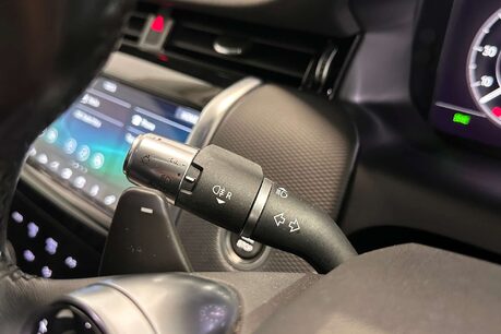 Land Rover Discovery Sport 2.0 D180 MHEV R-Dynamic SE SUV 5dr Diesel Auto 4WD Euro 6 (s/s) (180 ps) 24