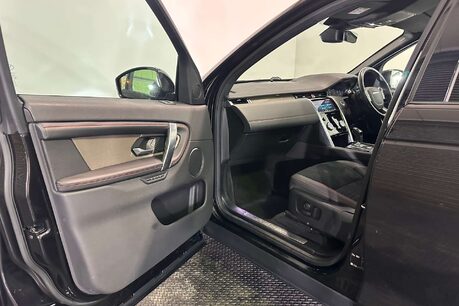 Land Rover Discovery Sport 2.0 D180 MHEV R-Dynamic SE SUV 5dr Diesel Auto 4WD Euro 6 (s/s) (180 ps) 62