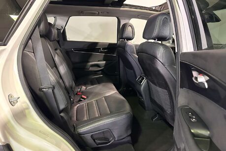 Kia Sorento 2.2 CRDi KX-3 SUV 5dr Diesel Manual AWD Euro 6 (s/s) (197 bhp) 40
