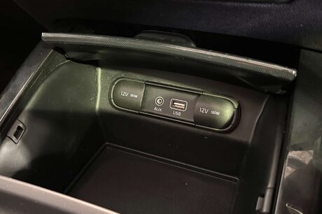 Kia Sorento 2.2 CRDi KX-3 SUV 5dr Diesel Manual AWD Euro 6 (s/s) (197 bhp) 36