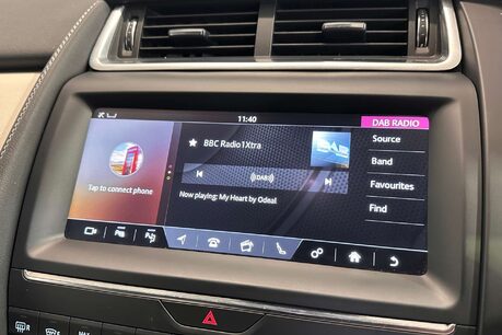 Jaguar E-Pace 2.0 D180 R-Dynamic S SUV 5dr Diesel Auto AWD Euro 6 (s/s) (180 ps) 32